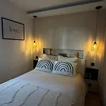 Apartamento Romance Marine , Face à La