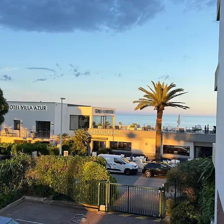 Romance Marine , Face A La * Villeneuve-Loubet