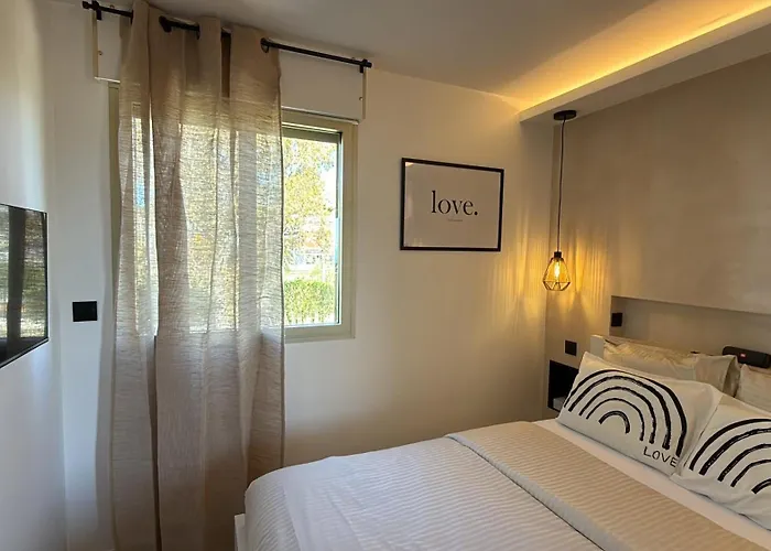 Romance Marine , Face à La Appartement Villeneuve-Loubet