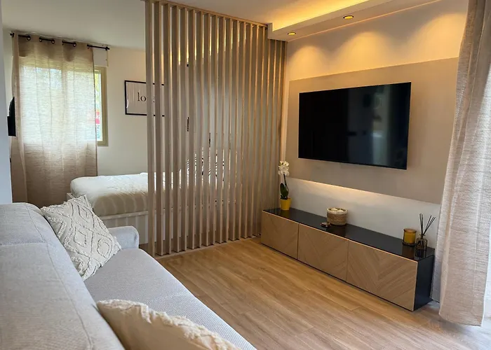 Appartement Romance Marine , Face à La Villeneuve-Loubet