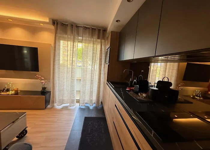 Appartement Romance Marine , Face à La *